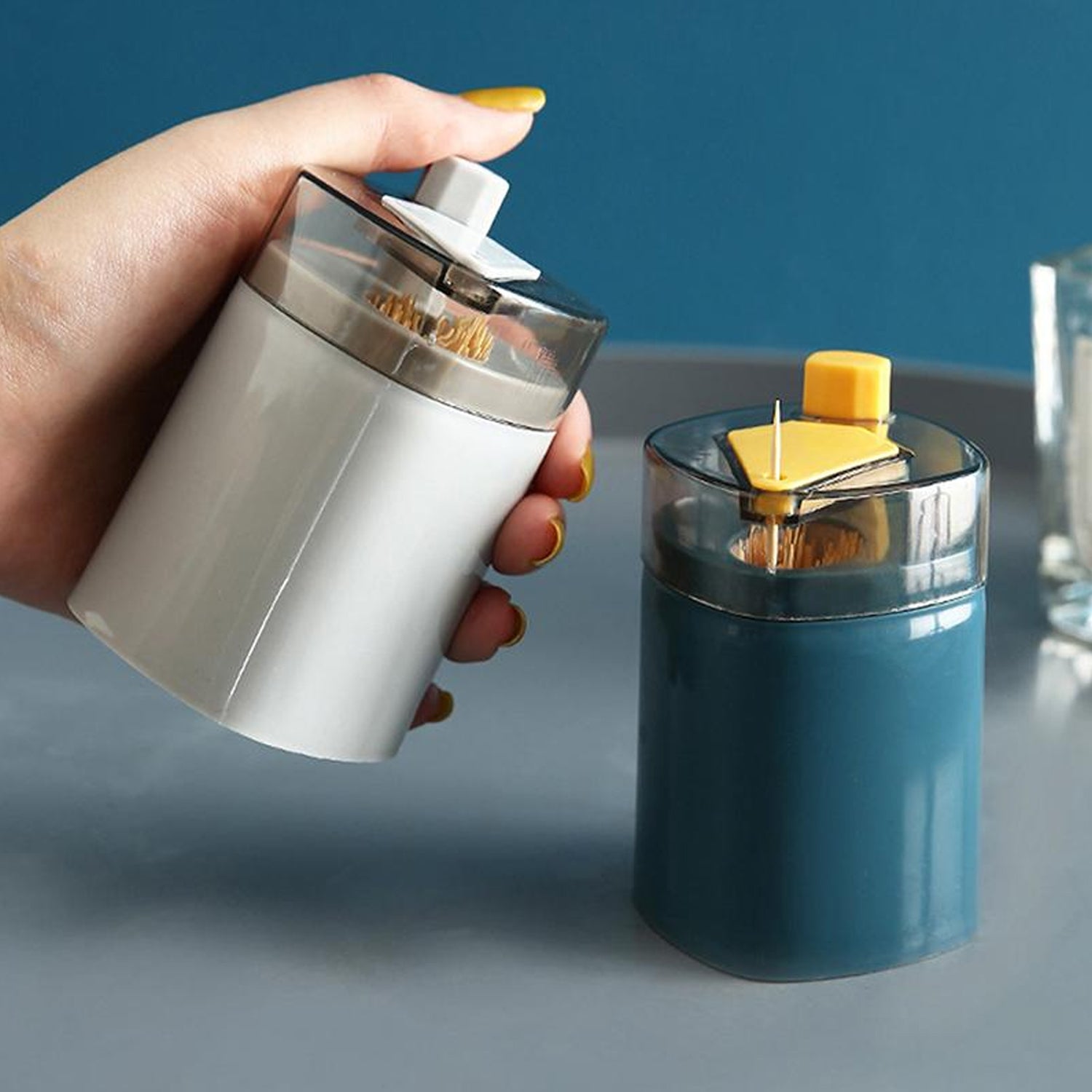 Toothpick dispenser for kitchen use Toothpick dispenser for kitchen use